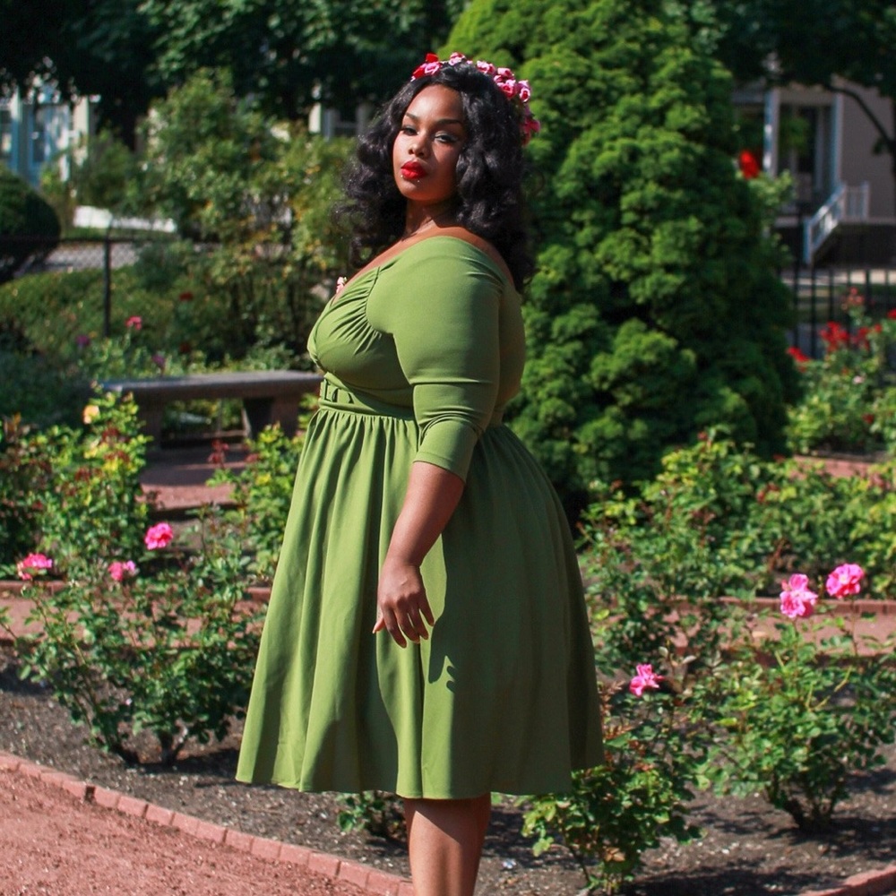 Vixen by Micheline Pitt Moss Green Starlet Swing Dress - Picture 3 of 4